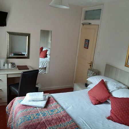 The Pilgrim'S Guest House 뉴버리 외부 사진