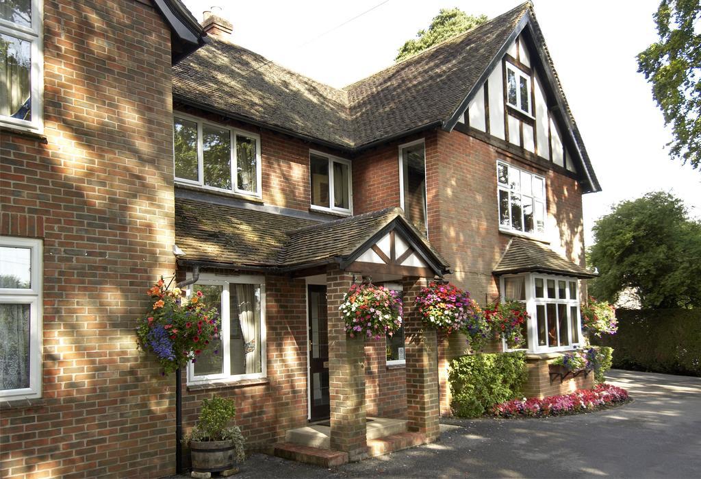 The Pilgrim'S Guest House 뉴버리 외부 사진