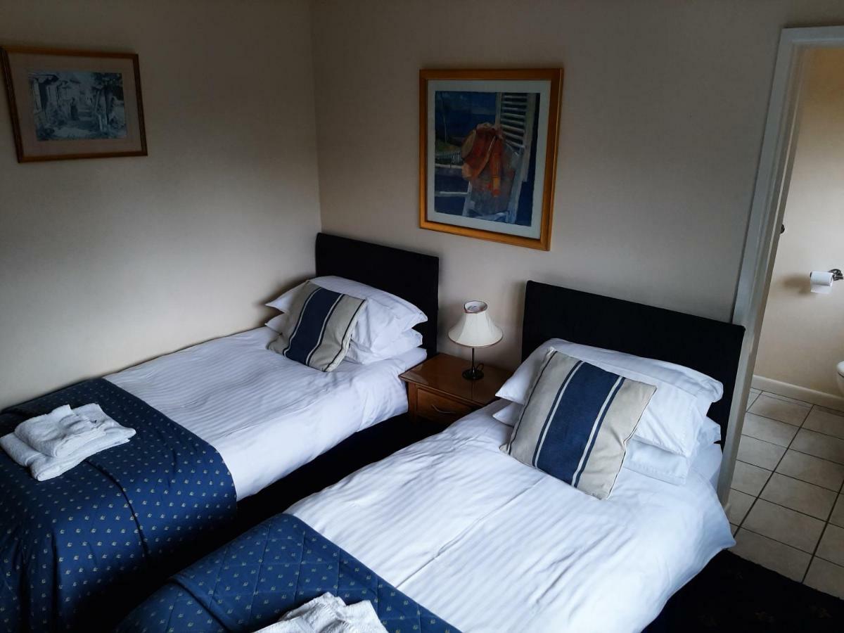 The Pilgrim'S Guest House 뉴버리 외부 사진