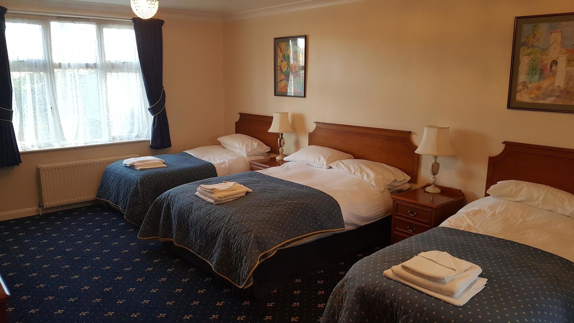 The Pilgrim'S Guest House 뉴버리 외부 사진